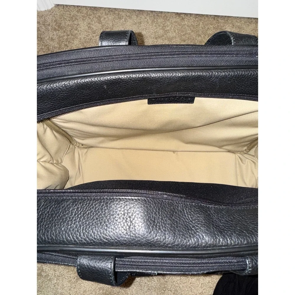 Johnston & Murphy tumi laptop